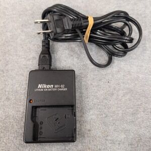 Nikon MH-62 Battery Charger for EN-EL8 Lithium Ion Rechargeable Batteries OEM